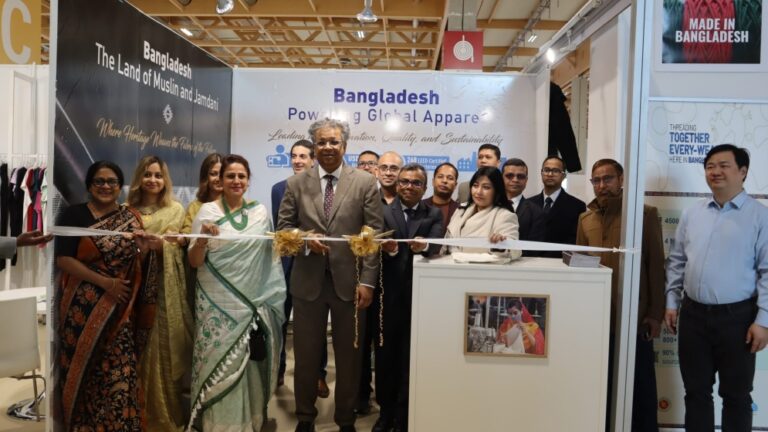 প্যারিস টেক্সওয়ার্ল্ড ২০২৬ প্রদর্শনীতে বাংলাদেশ প্যাভিলিয়ন